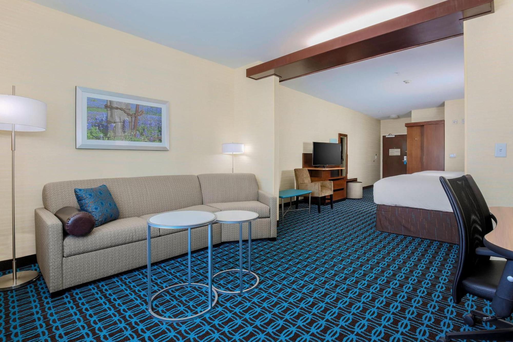 Fairfield Inn & Suites By Marriott Decatur At Decatur Conference Center Екстериор снимка
