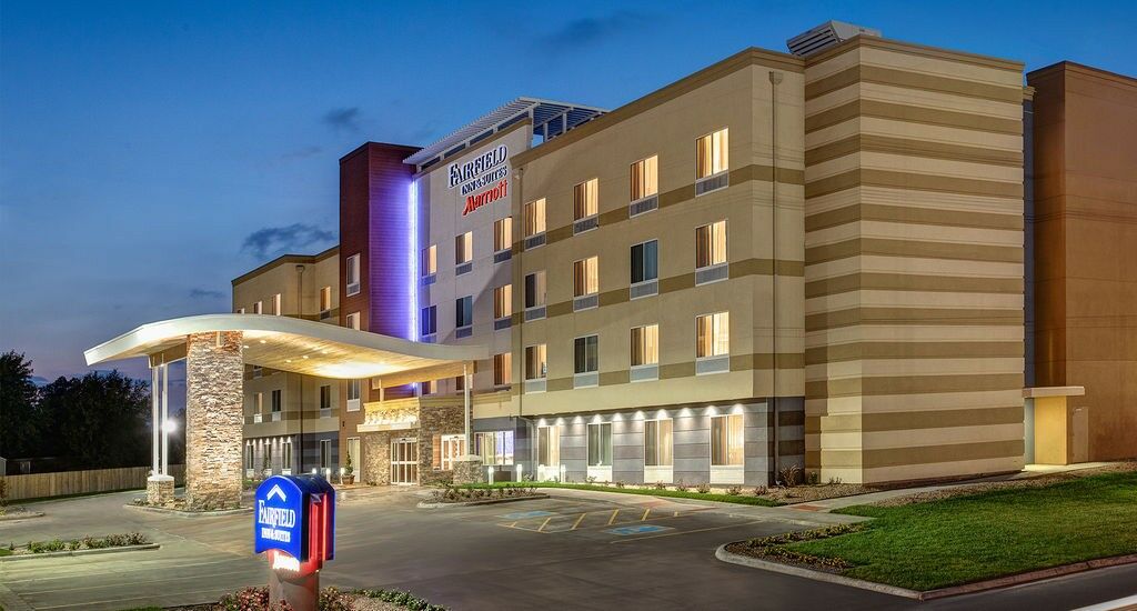 Fairfield Inn & Suites By Marriott Decatur At Decatur Conference Center Екстериор снимка